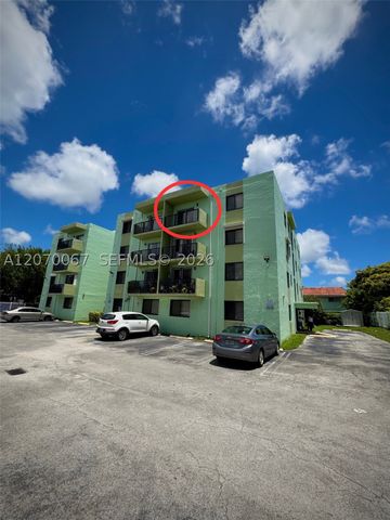 1530 SW 2nd St 405, Miami, FL 33135