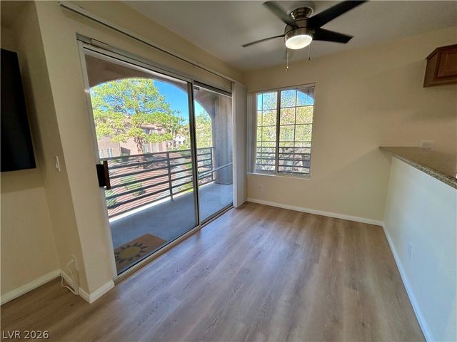2101 Sealion Drive 205, Las Vegas, NV 89128