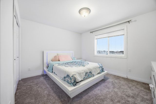 4766 34th Street S, Fargo, ND 58104