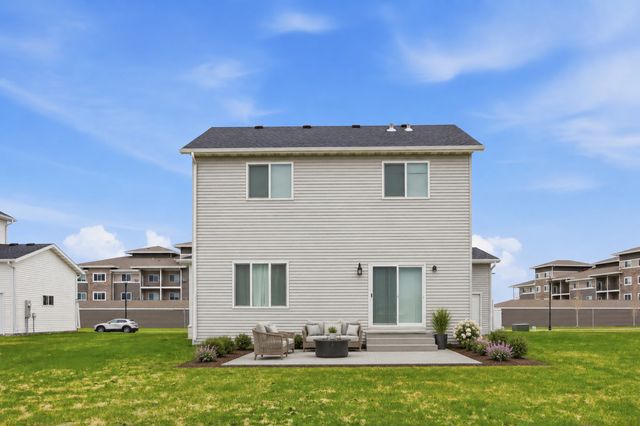 4766 34th Street S, Fargo, ND 58104