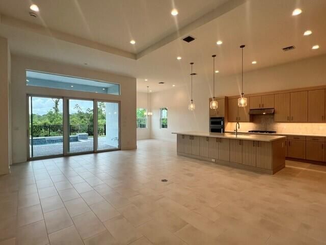 10116 Timber Creek Way, Palm Beach Gardens, FL 33412