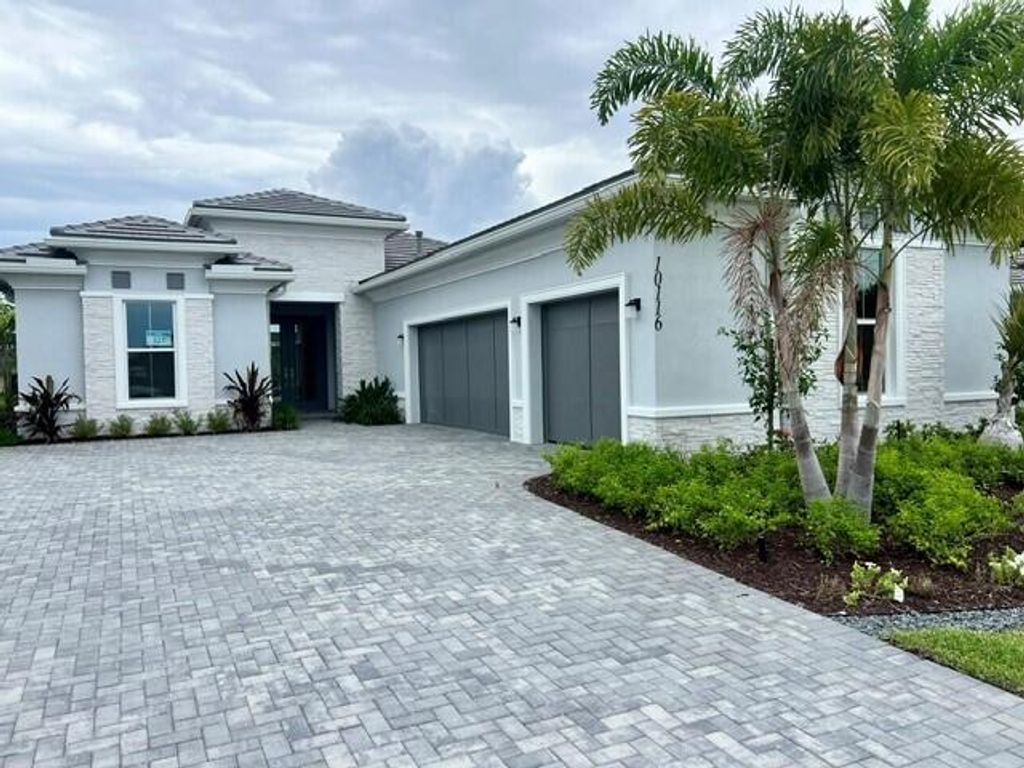 10116 Timber Creek Way, Palm Beach Gardens, FL 33412