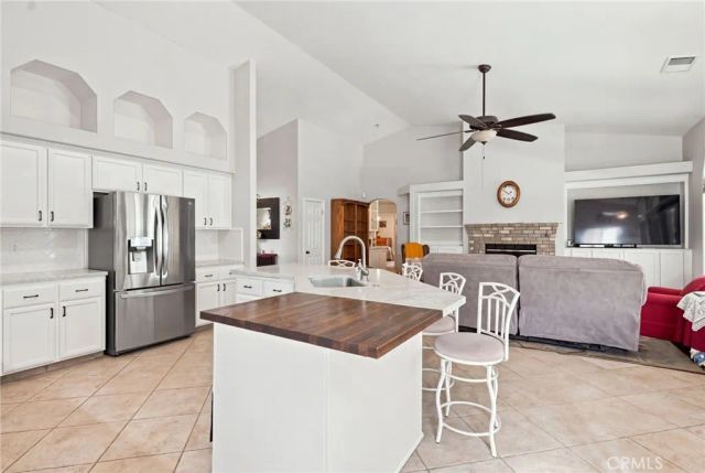 10019 Laurel Park, Bakersfield, CA 93312
