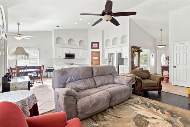 10019 Laurel Park, Bakersfield, CA 93312