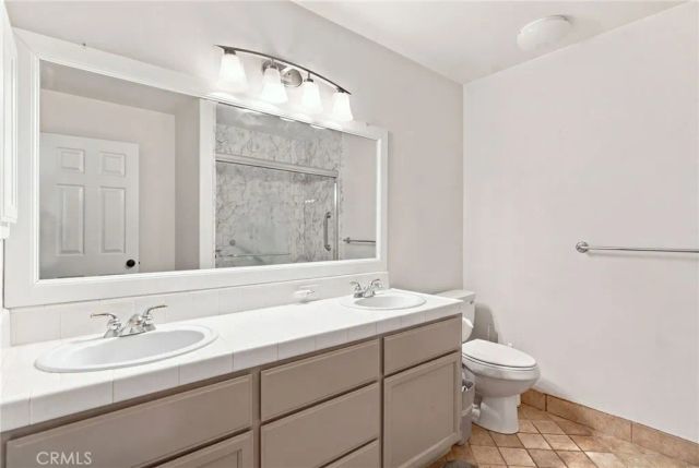 10019 Laurel Park, Bakersfield, CA 93312