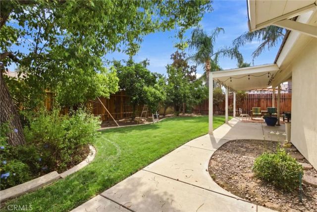 10019 Laurel Park, Bakersfield, CA 93312