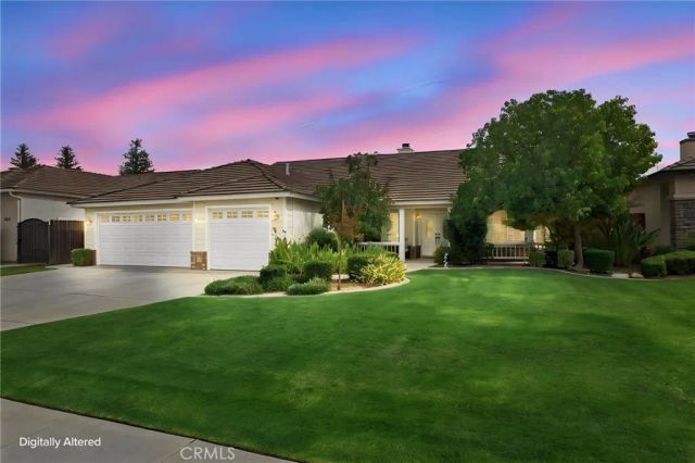 10019 Laurel Park, Bakersfield, CA 93312