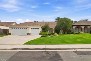 10019 Laurel Park, Bakersfield, CA 93312
