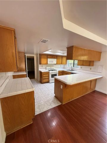 806 Alta, Monrovia, CA 91016