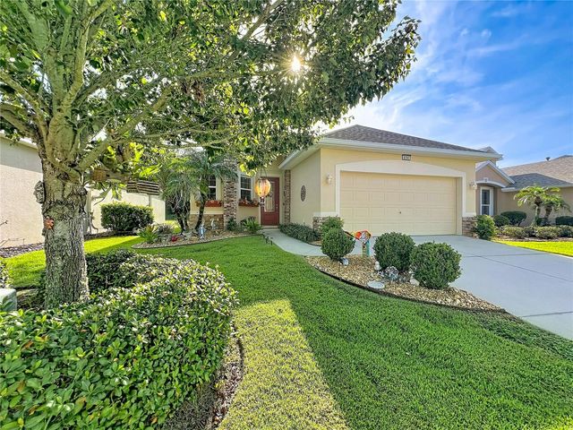 8290 BRIDGEPORT BAY, Mount Dora, FL 32757