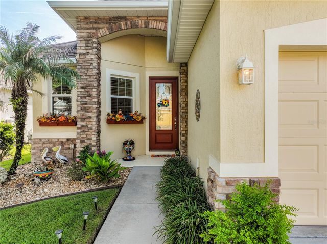 8290 BRIDGEPORT BAY, Mount Dora, FL 32757