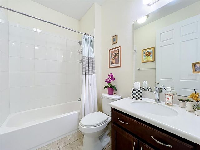 8290 BRIDGEPORT BAY, Mount Dora, FL 32757