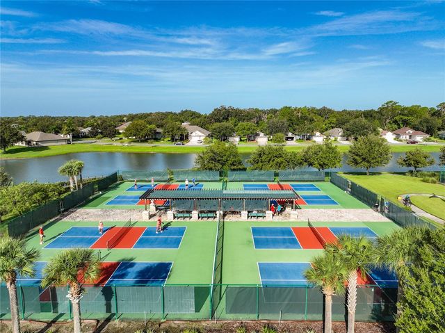 8290 BRIDGEPORT BAY, Mount Dora, FL 32757