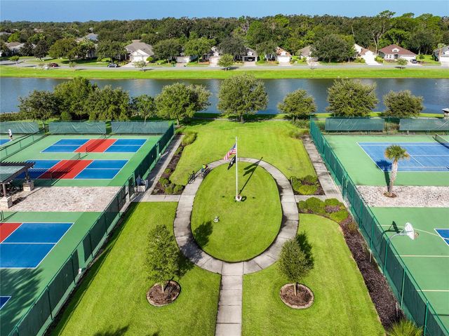8290 BRIDGEPORT BAY, Mount Dora, FL 32757