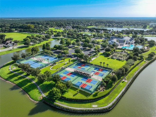 8290 BRIDGEPORT BAY, Mount Dora, FL 32757