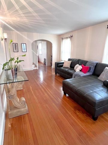 1100 Essex St, Lawrence, MA 01841