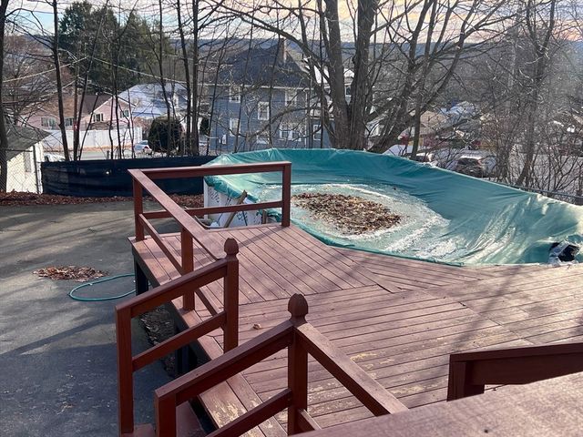 1100 Essex St, Lawrence, MA 01841