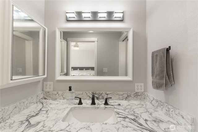 1251 Garden Circle, Lynden, WA 98264