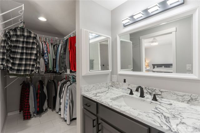 1251 Garden Circle, Lynden, WA 98264