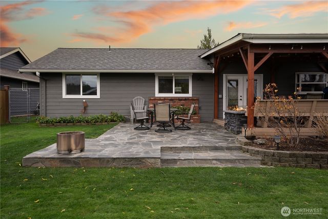 1251 Garden Circle, Lynden, WA 98264