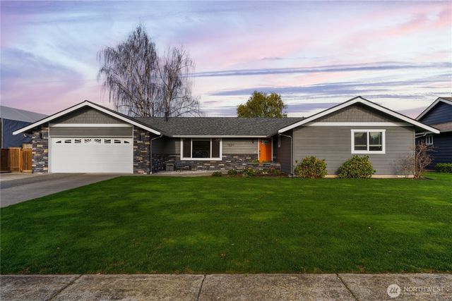 1251 Garden Circle, Lynden, WA 98264