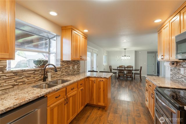 1251 Garden Circle, Lynden, WA 98264