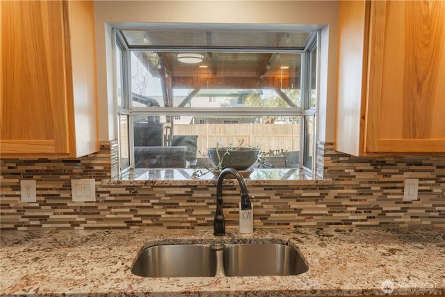 1251 Garden Circle, Lynden, WA 98264