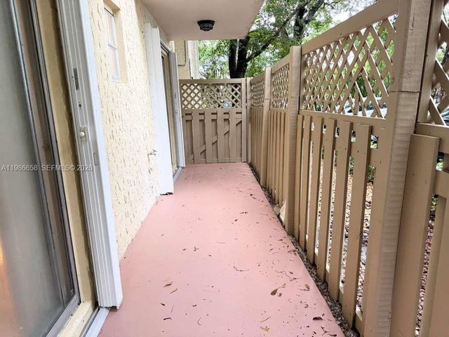 8500 SW 109th Ave 6-118, Miami, FL 33173