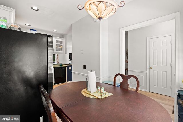 12118 WEDGEWAY PL, Fairfax, VA 22033