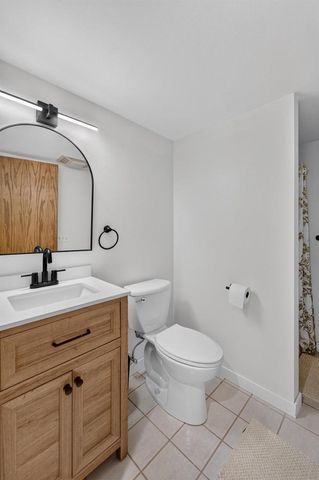 405 Lexington Drive, Waunakee, WI 53597