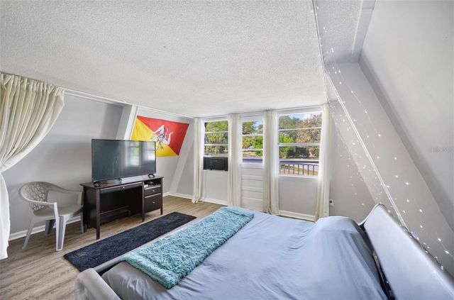 900 RIVERSIDE DRIVE, Tarpon Springs, FL 34689