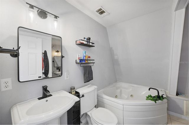 900 RIVERSIDE DRIVE, Tarpon Springs, FL 34689