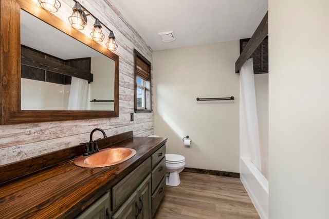 431 S Bernier Avenue, Springfield, MO 65802