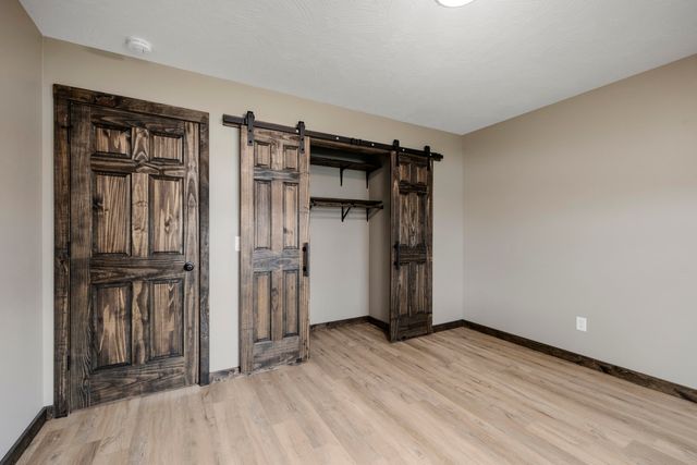 431 S Bernier Avenue, Springfield, MO 65802