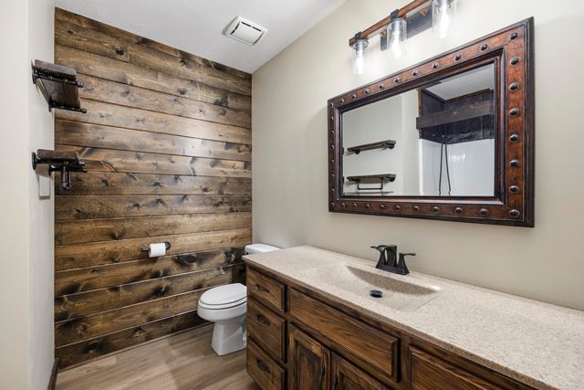 431 S Bernier Avenue, Springfield, MO 65802