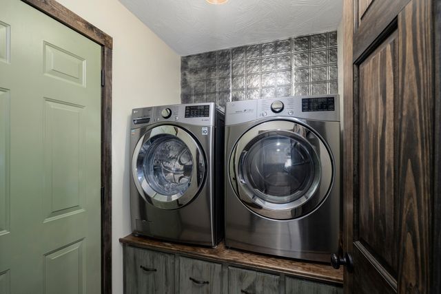 431 S Bernier Avenue, Springfield, MO 65802