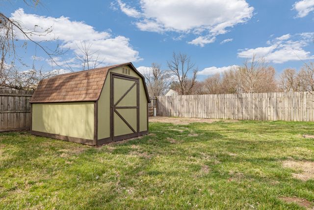 431 S Bernier Avenue, Springfield, MO 65802