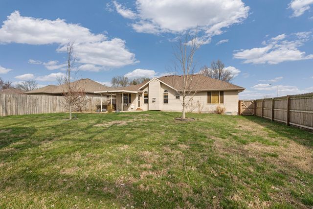 431 S Bernier Avenue, Springfield, MO 65802