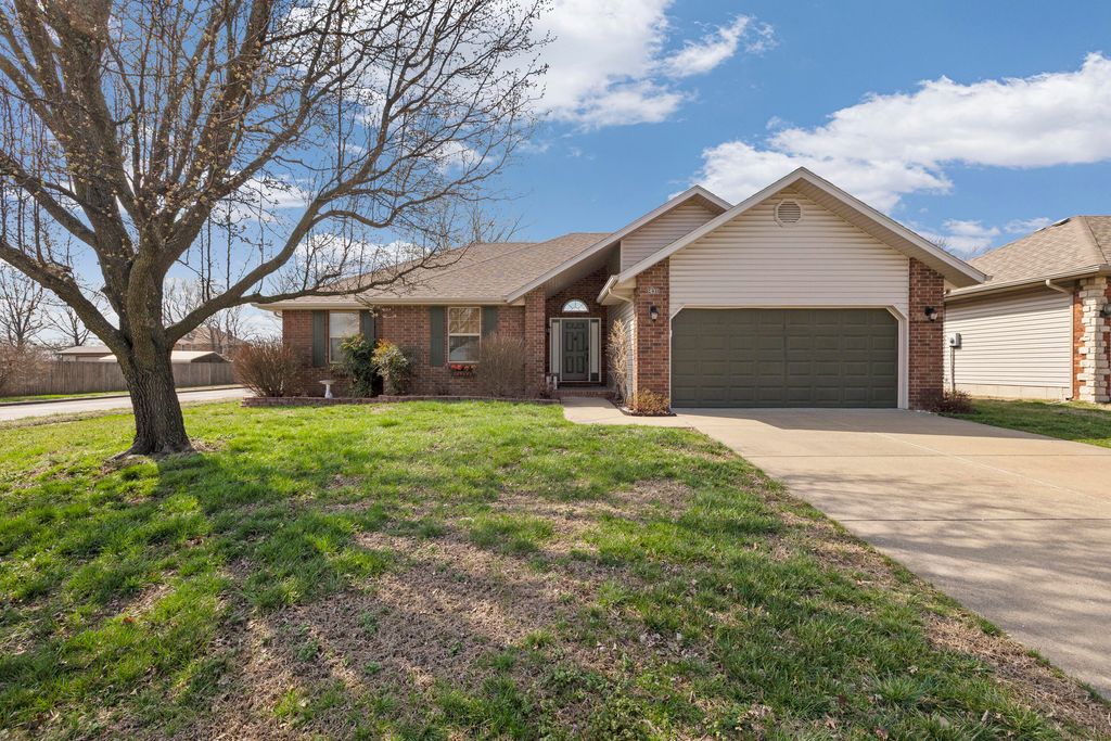 431 S Bernier Avenue, Springfield, MO 65802