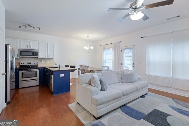 7656 Green Glade Way, Lithonia, GA 30038