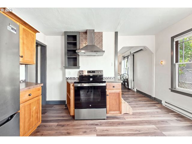 540 21ST Ave, Longview, WA 98632