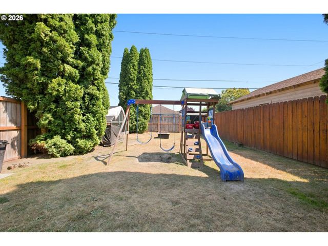 540 21ST Ave, Longview, WA 98632