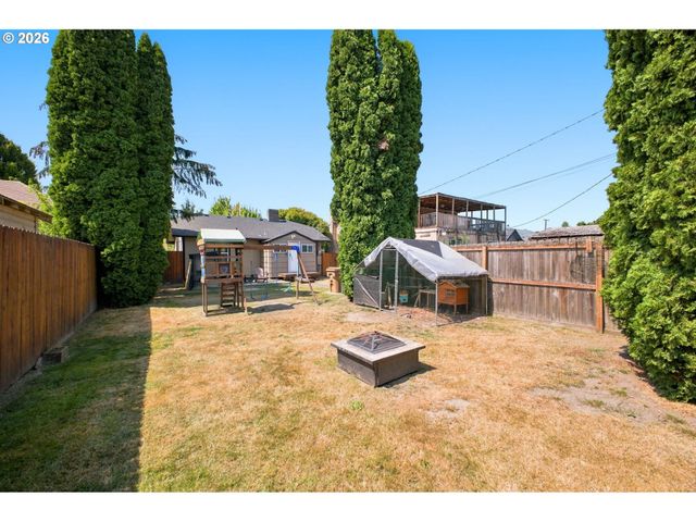 540 21ST Ave, Longview, WA 98632