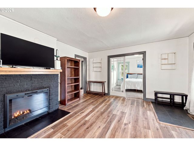 540 21ST Ave, Longview, WA 98632