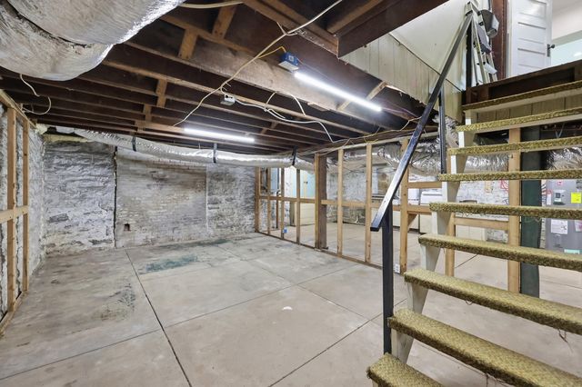 314 N Winter Street, Midway, KY 40347