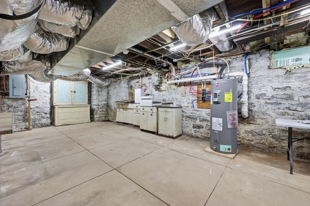 314 N Winter Street, Midway, KY 40347