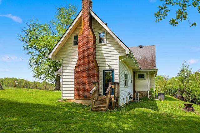 314 N Winter Street, Midway, KY 40347