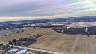 Lt0 COUNTY HIGHWAY I, West Bend, WI 53095
