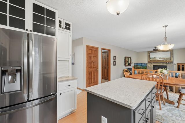 1474 Corral Lane, Woodbury, MN 55125