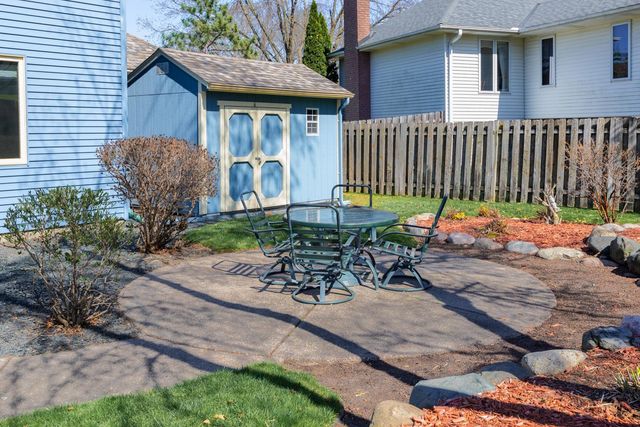 1474 Corral Lane, Woodbury, MN 55125